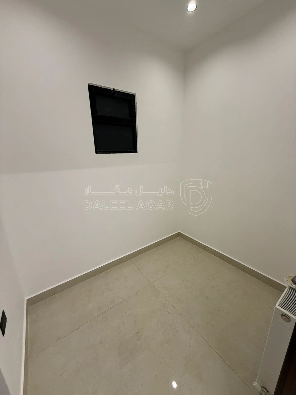 شقة في الجبيهة - خلف السيفوي  - 185,000 دأ - صورة 1