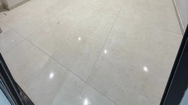 شقة في الجبيهة - خلف السيفوي  - 185,000 دأ - صورة NaN
