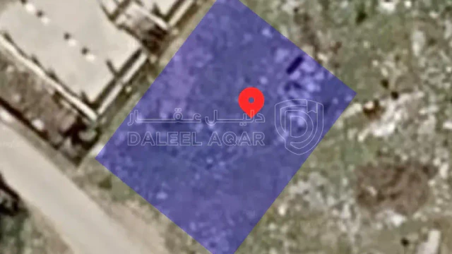أرض - عين الباشا حي الصديق قرب مديرية التربية - 60000 دأ
