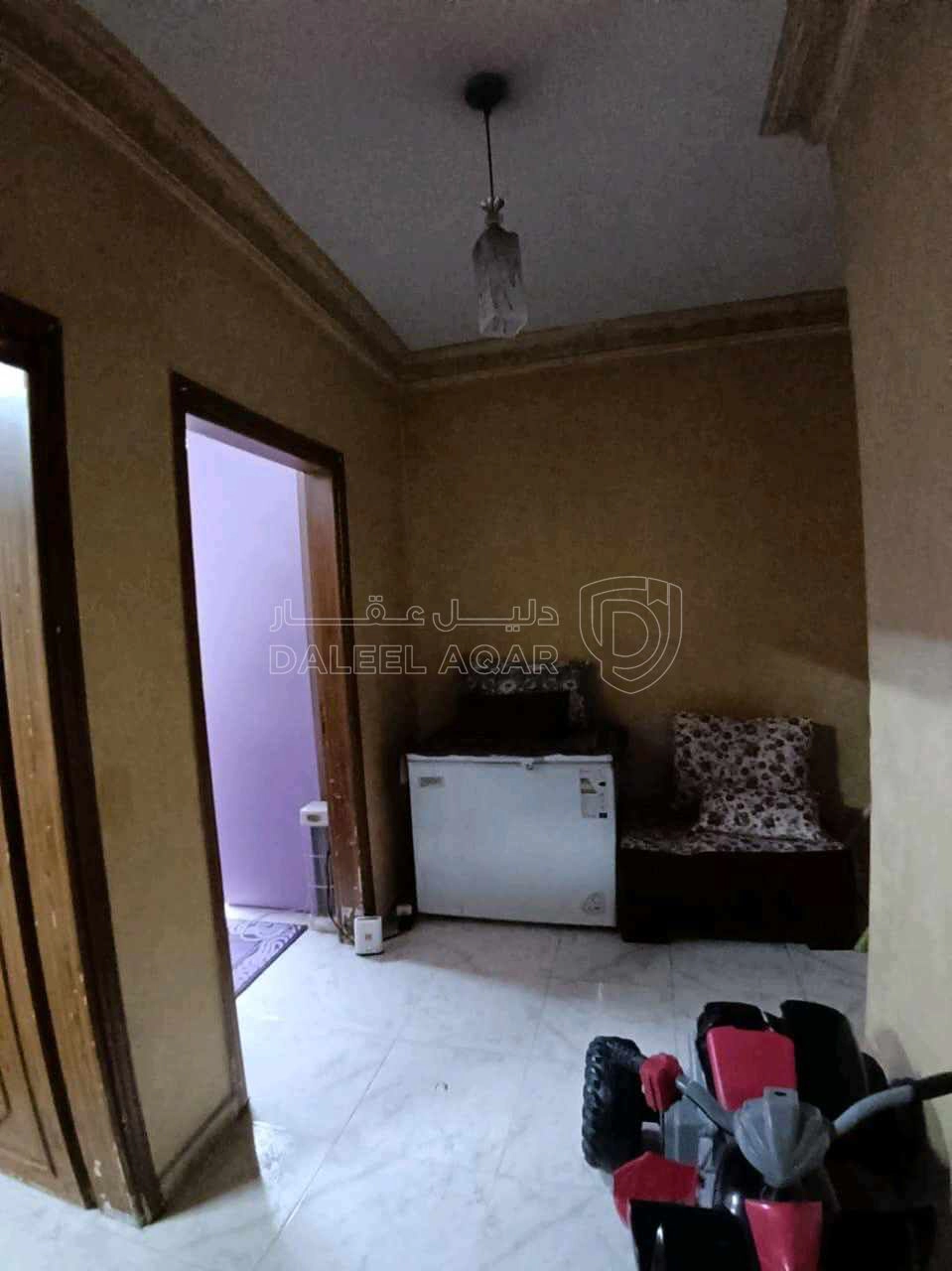 شقة في ابو علندا اسكان الكهرباء - 45,000 دأ - صورة 1