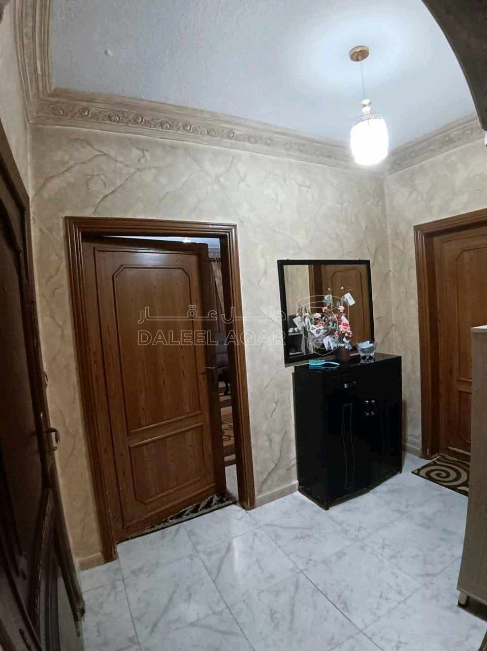 شقة في ابو علندا اسكان الكهرباء - 45,000 دأ - صورة 1