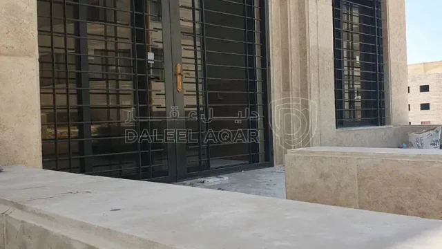 شقة - الجبيهه - 150000 دأ
