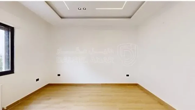 شقة - الرونق - خلف شركة الحكمة  - 125000 دأ
