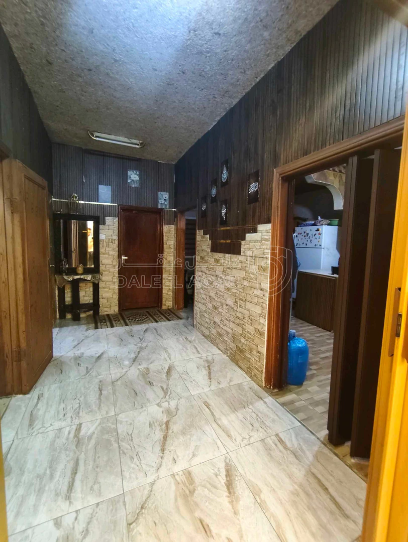 فيلا/منزل في الرصيفة الجبل الشمالي حي القادسية خلف مدرسة آمنة - 60,000 دأ - صورة 1