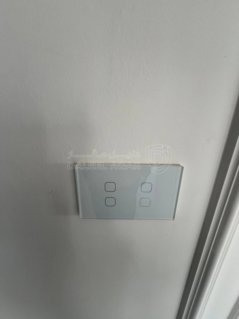 شقة في في خلدا قرب مدارس ساندس تشطيب ملوكي  - 146,000 دأ - صورة 1