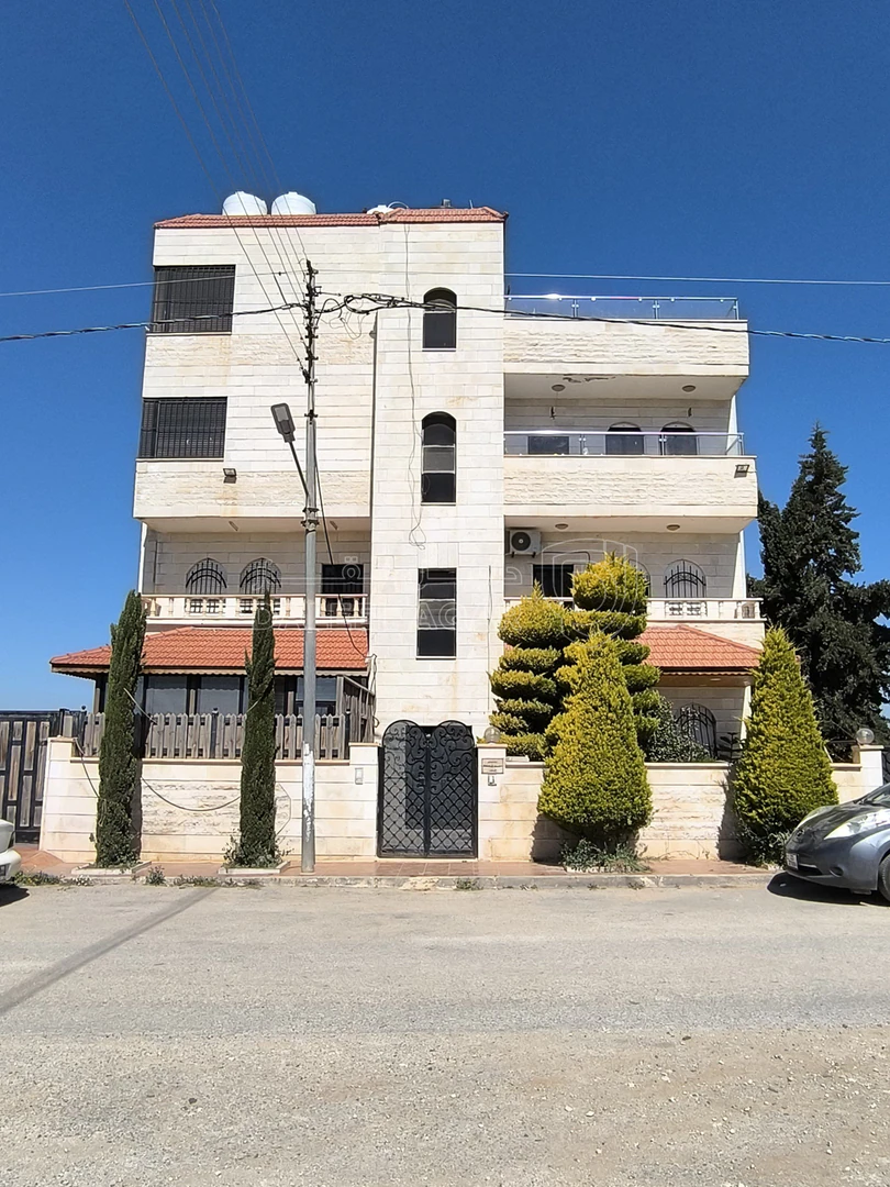 فيلا/منزل في ضاحية الدوحة الخضراء  - 530,000 دأ - صورة 1