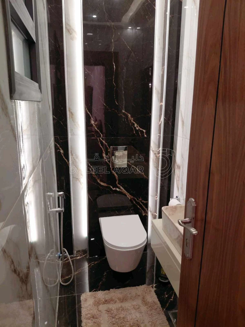 شقة في ابو السوس- الدريبات الاولى- بالقرب من مسجد حسين خو - 125,000 دأ - صورة 1