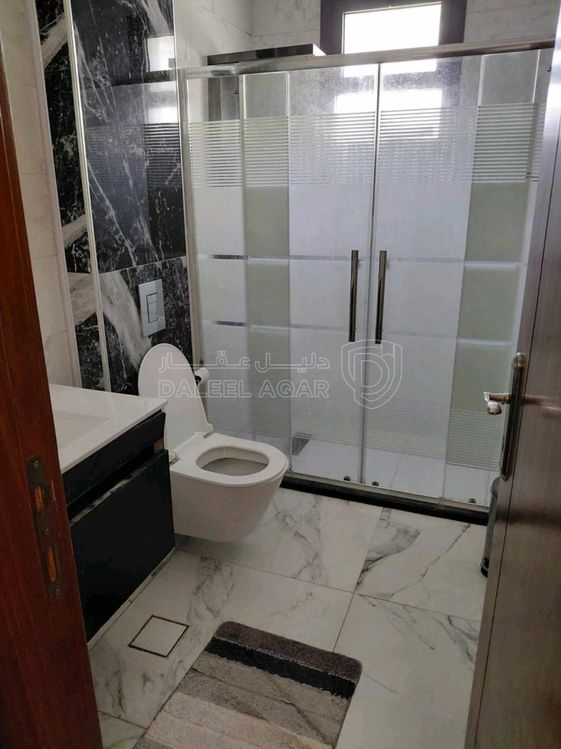 شقة في ابو السوس- الدريبات الاولى- بالقرب من مسجد حسين خو - 125,000 دأ - صورة 1