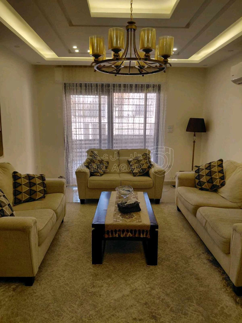 شقة في ابو السوس- الدريبات الاولى- بالقرب من مسجد حسين خو - 125,000 دأ - صورة 1