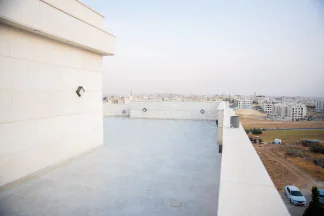 شقة في الظهير - 160,000 دأ - صورة NaN