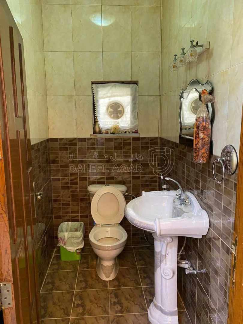 فيلا/منزل في الزرقاء، جبل طارق - 125,000 دأ - صورة 1