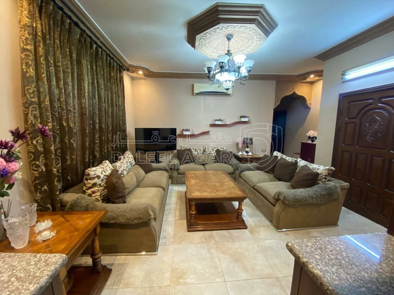 فيلا/منزل في الزرقاء، جبل طارق - 125,000 دأ - صورة 1