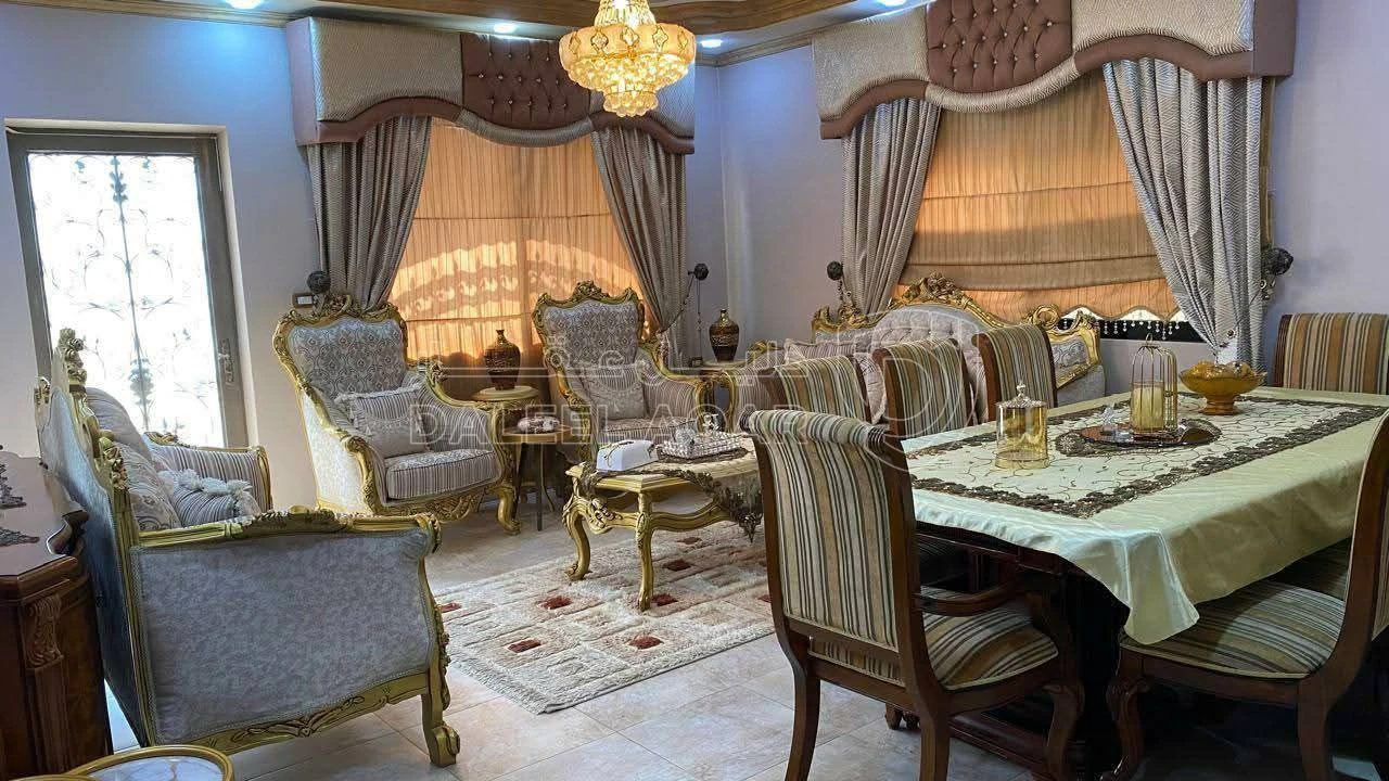 فيلا/منزل في الزرقاء، جبل طارق - 125,000 دأ - صورة 1