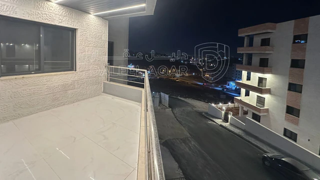شقة - دوار البنزين قرب صيدلية نجمة القدس  - 63000 دأ