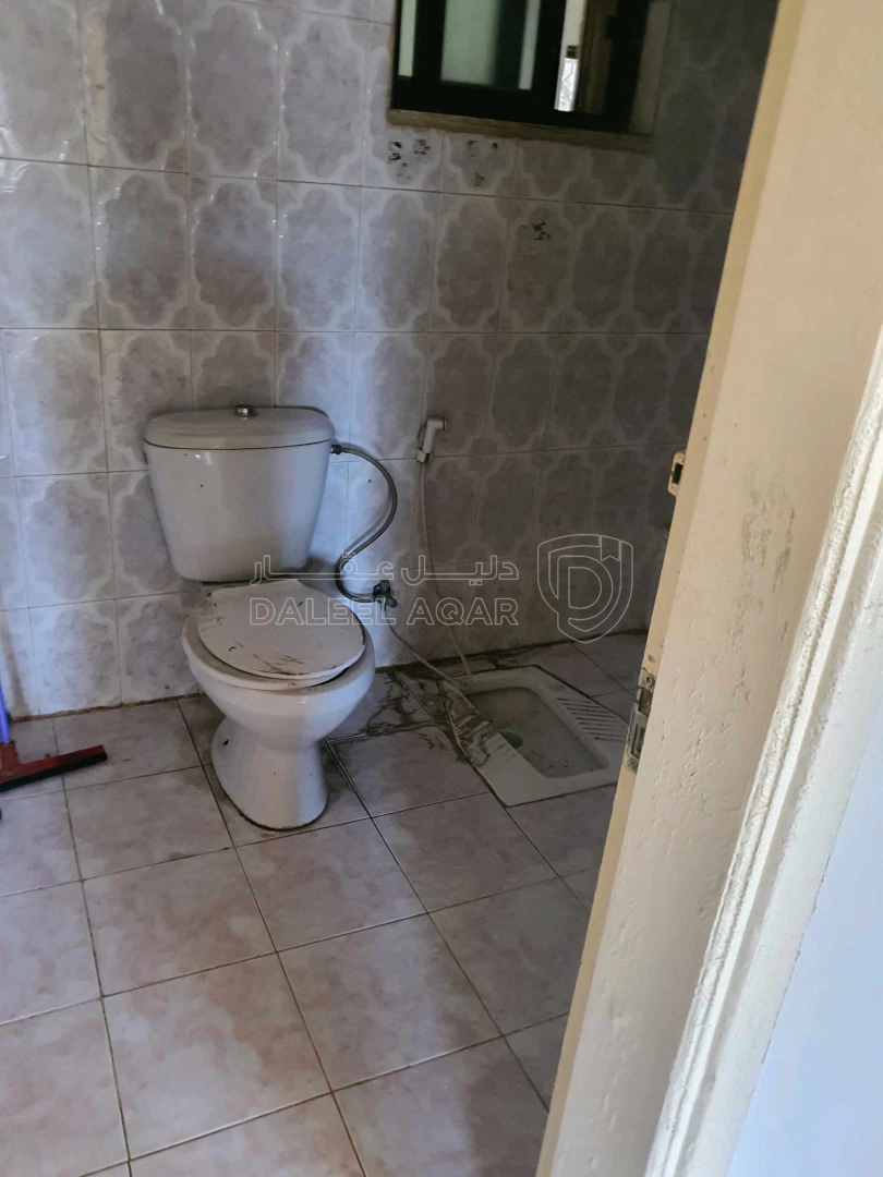 شقة في خريبه السوق قريب من ديوان العميان - 35,000 دأ - صورة 1