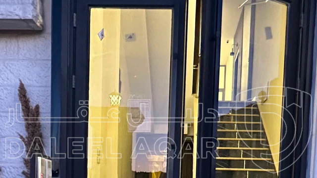 شقة - الذراع الغربي بالقرب من دوار على صقر - 53000 دأ