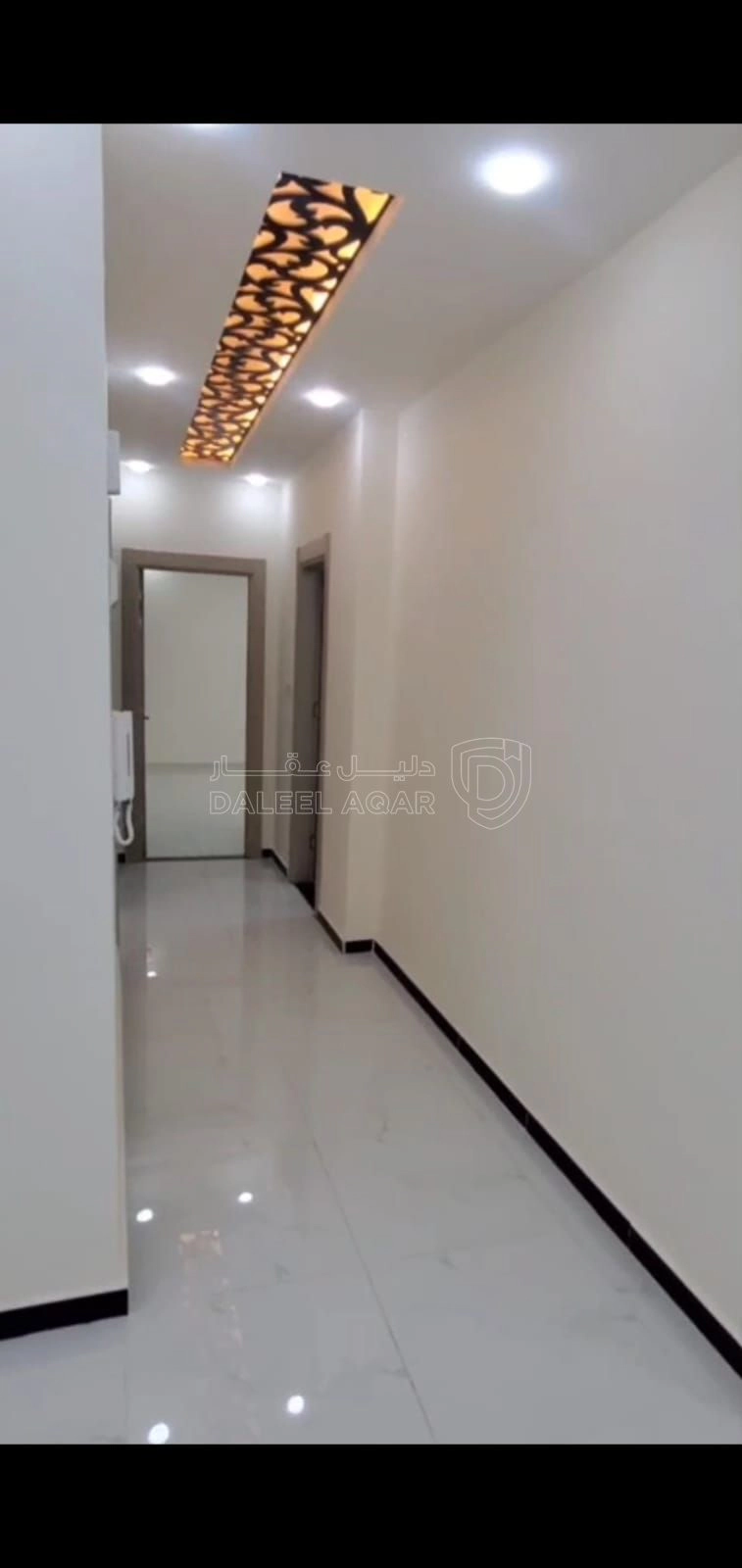 شقة في ضاحية الاقصى - قرب اشارات مستشفى الأمير حمزة - 54,000 دأ - صورة 1