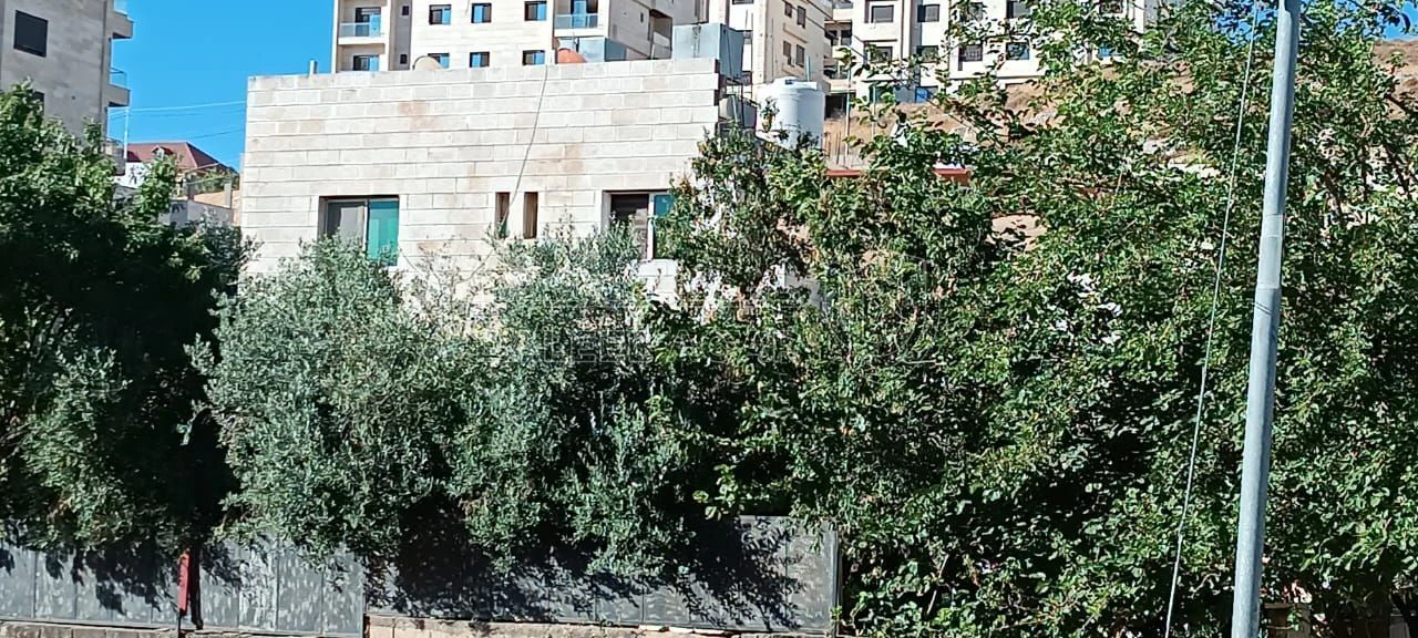 فيلا/منزل في مرج الحمام ام السماق الجنوبي  - 350,000 دأ - صورة 4