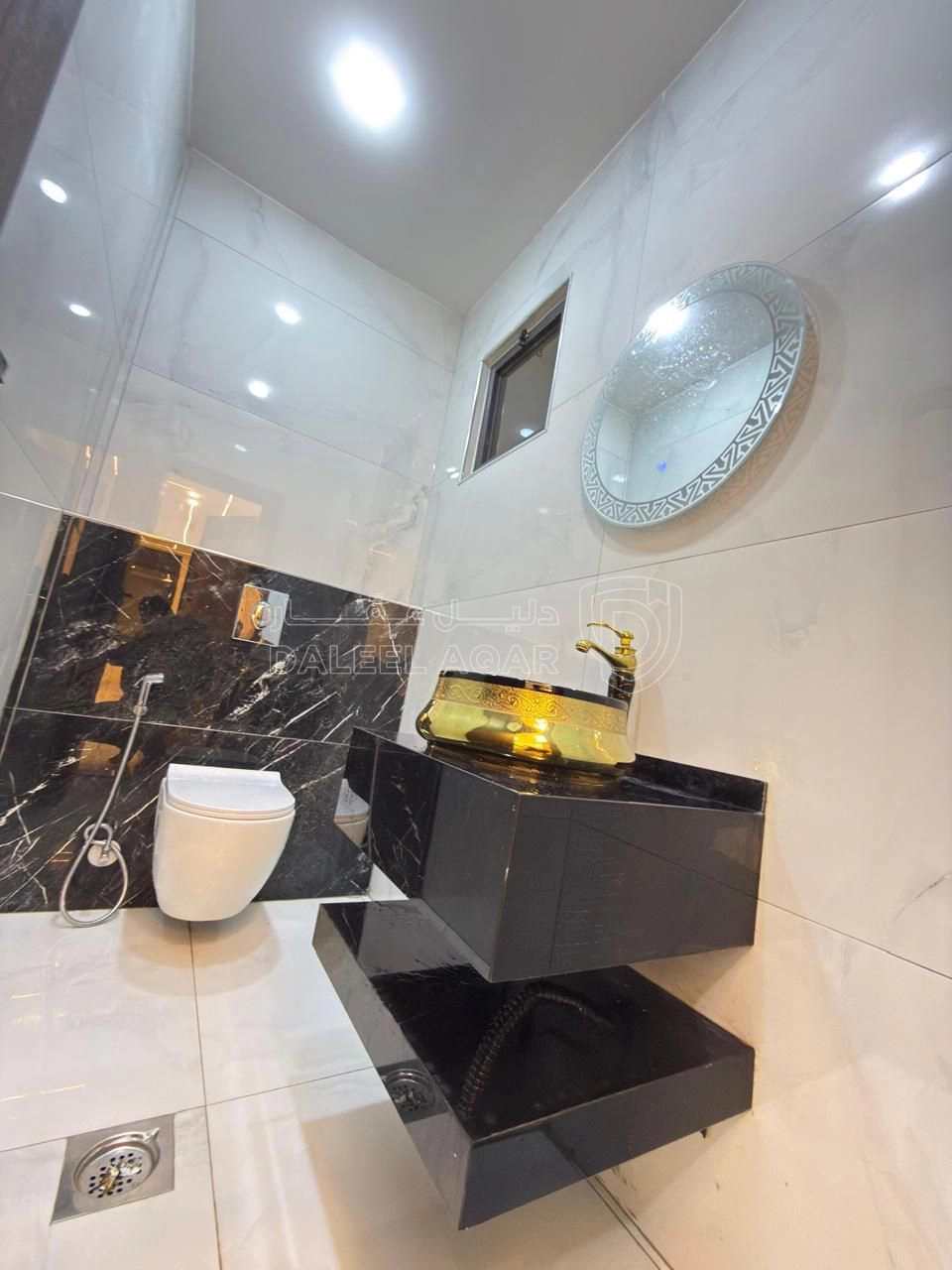 شقة في البنيات- حي المرعي- قرب مدارس الحصاد - 85,000 دأ - صورة 1