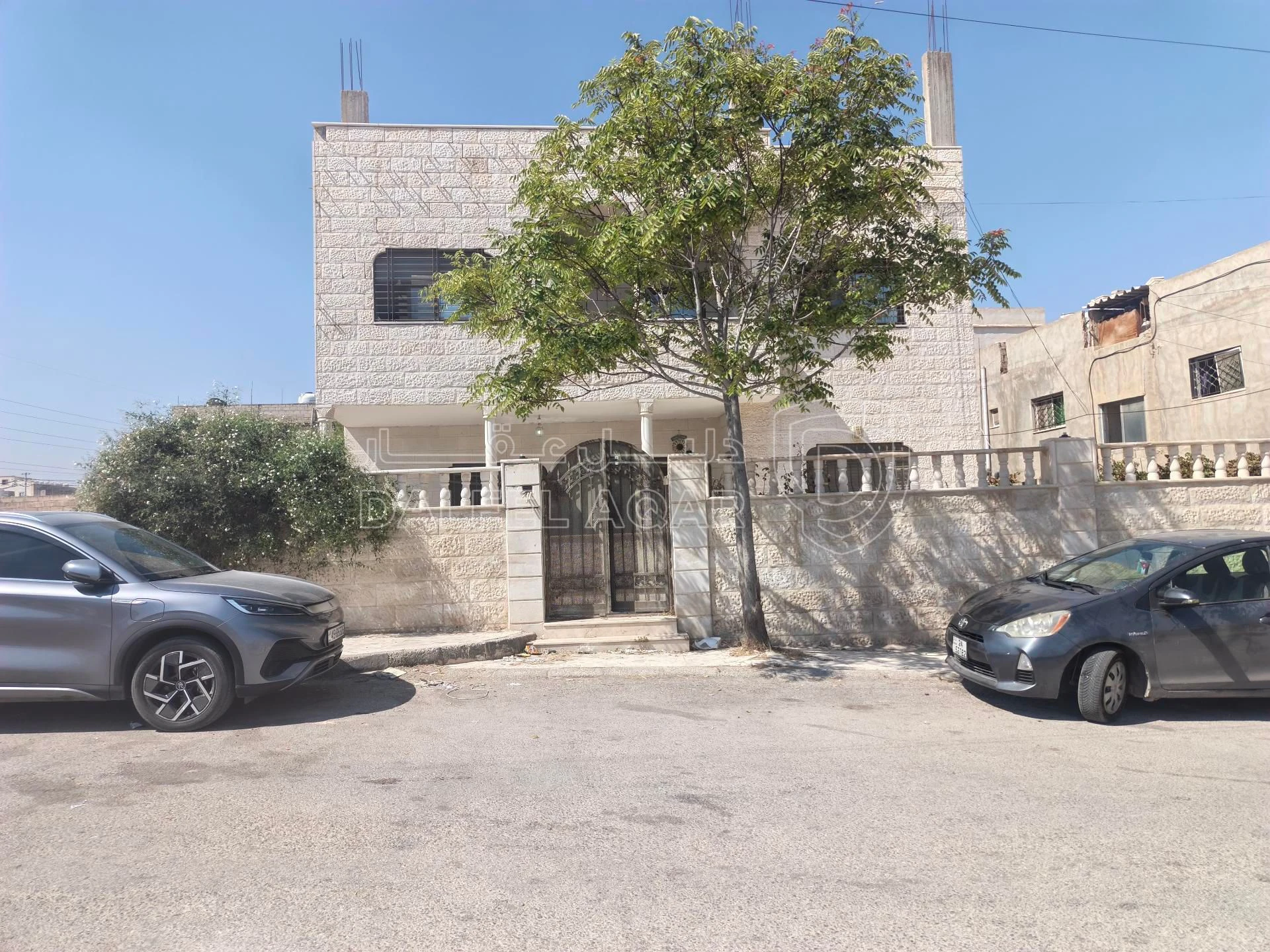 فيلا/منزل في الزرقا جريبا قرب اسواق الماجد  - 125,000 دأ - صورة 1