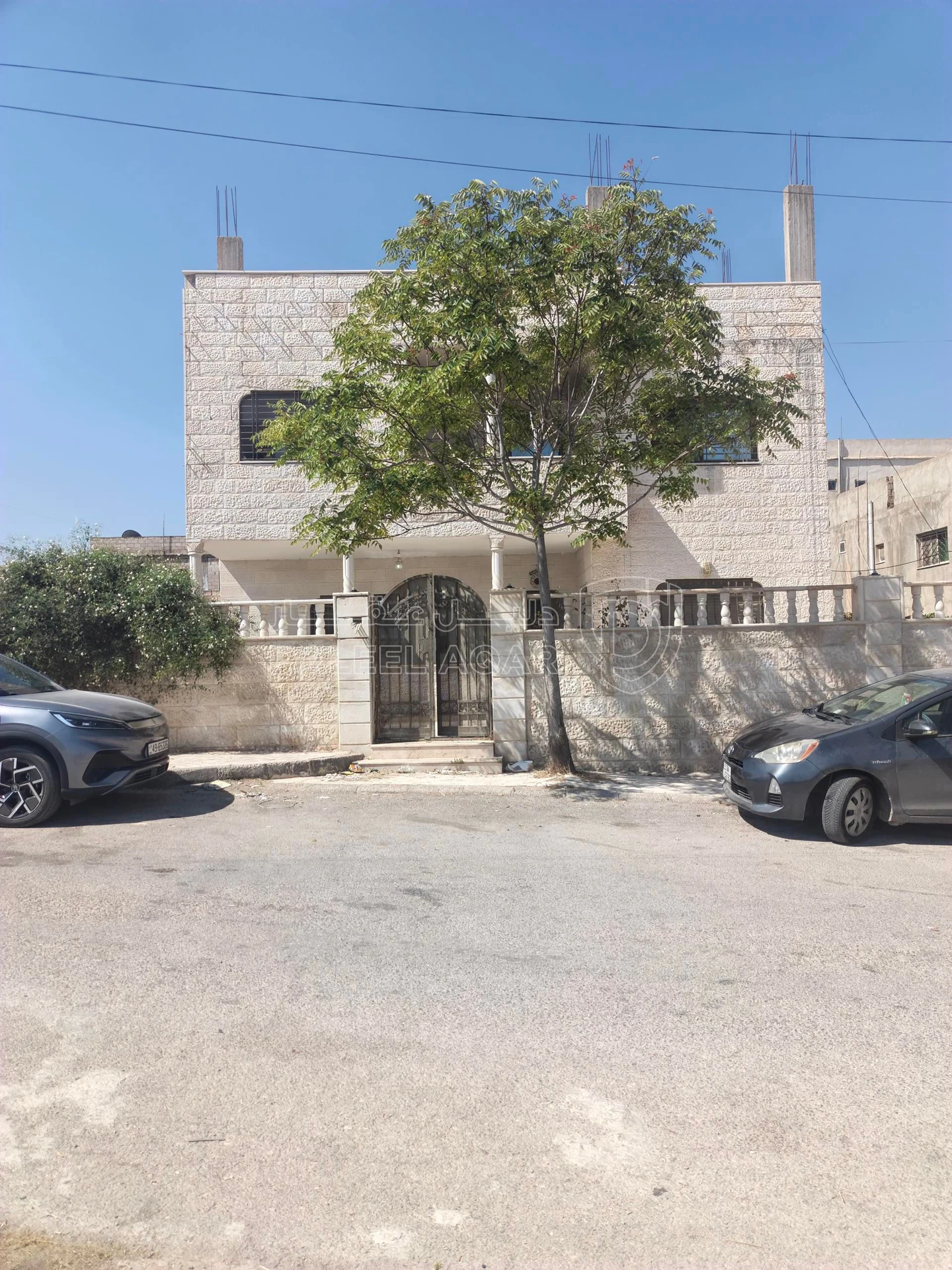 فيلا/منزل في الزرقا جريبا قرب اسواق الماجد  - 125,000 دأ - صورة 1