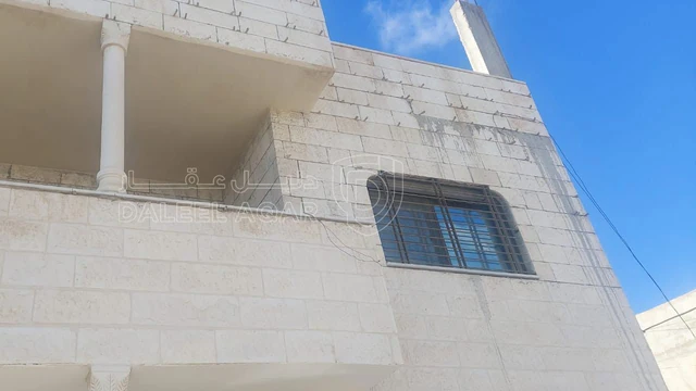 فيلا/منزل في الزرقا جريبا قرب اسواق الماجد  - 125,000 دأ - صورة NaN