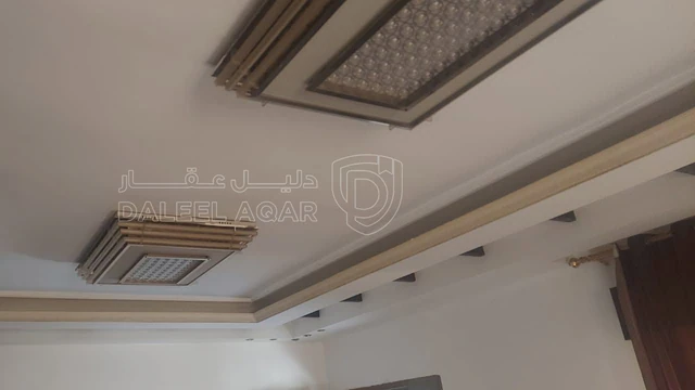 فيلا/منزل في الزرقا جريبا قرب اسواق الماجد  - 125,000 دأ - صورة NaN