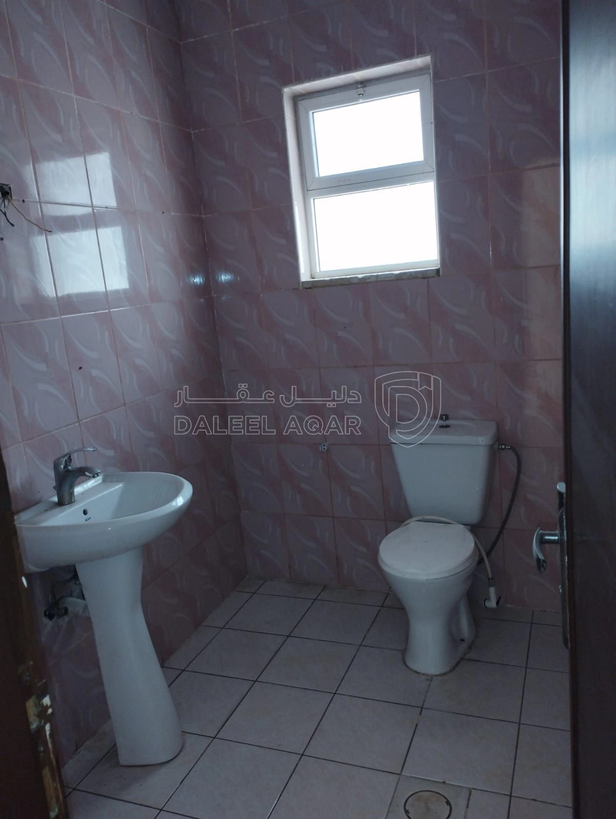 شقة في عمان .اسكان ام الدنانير عماره رقم (6) - 23,000 دأ - صورة 1