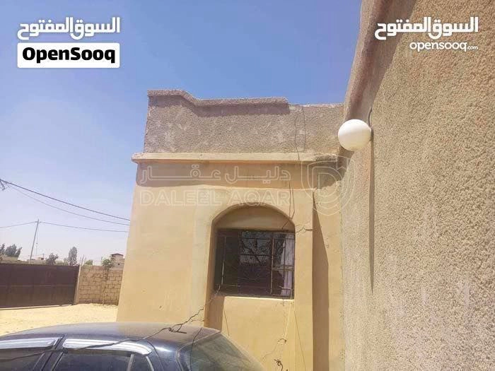 فيلا/منزل في منزل في منطقه الباعج - 21,000 دأ - صورة 1