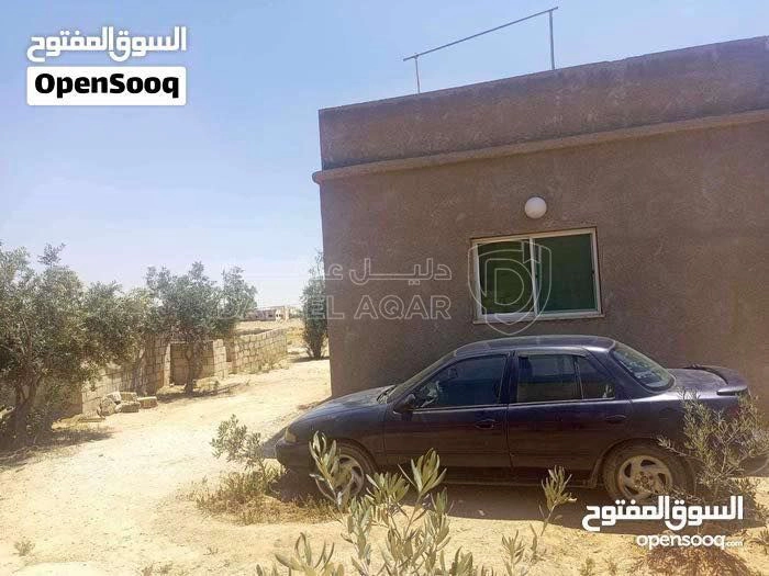 فيلا/منزل في منزل في منطقه الباعج - 21,000 دأ - صورة 1