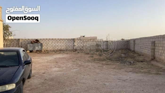 فيلا/منزل في منزل في منطقه الباعج - 21,000 دأ - صورة 1