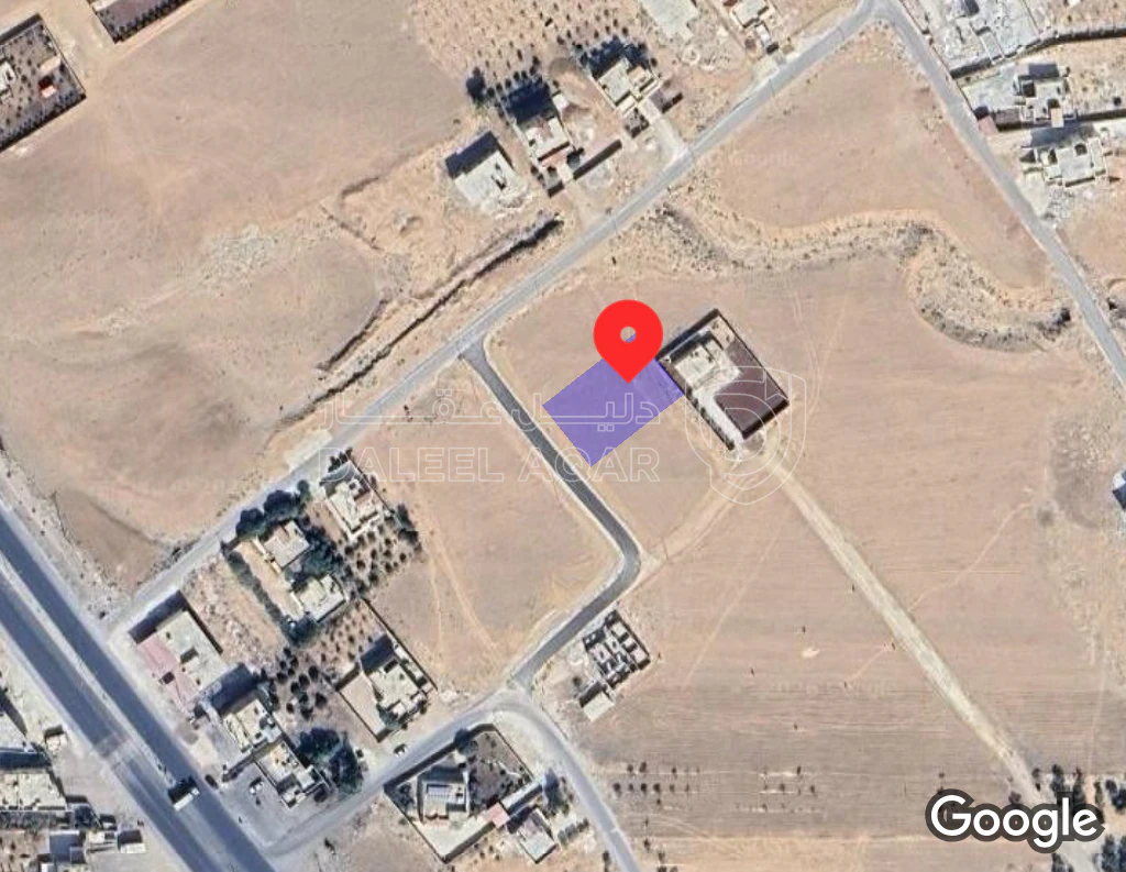 أرض في البويضه الشارع الرئيسي  - 20,000 دأ - صورة 1