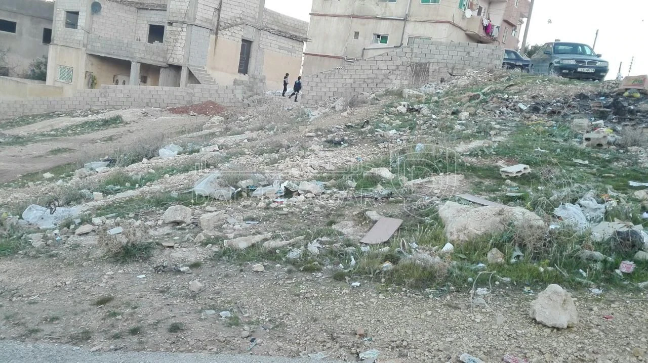 أرض في شارع راشد العقيلي - 50,000 دأ - صورة 1
