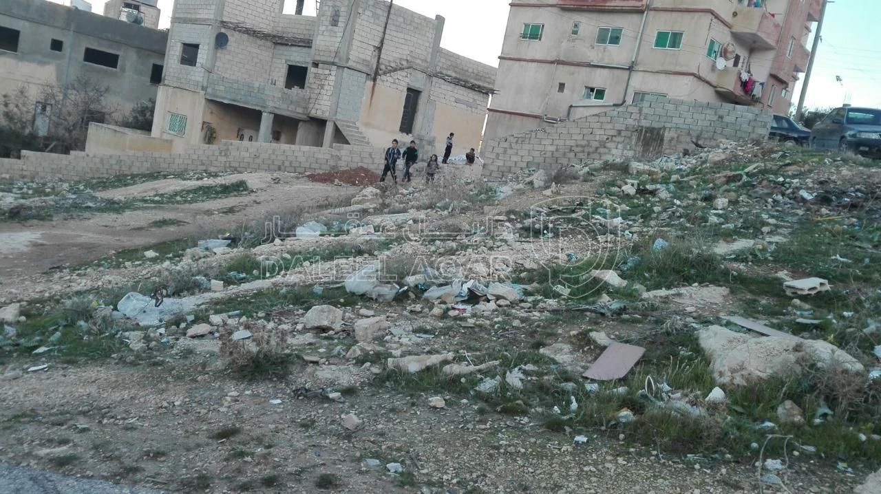 أرض في شارع راشد العقيلي - 50,000 دأ - صورة 1
