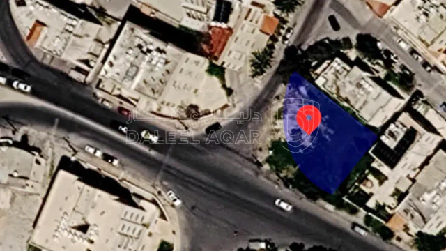 أرض - طبربور طارق شارع الحج منطقة خريجو - 180000 دأ
