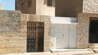 مبنى - الزرقاء، حي الأمير عبدالله  - 50000 دأ
