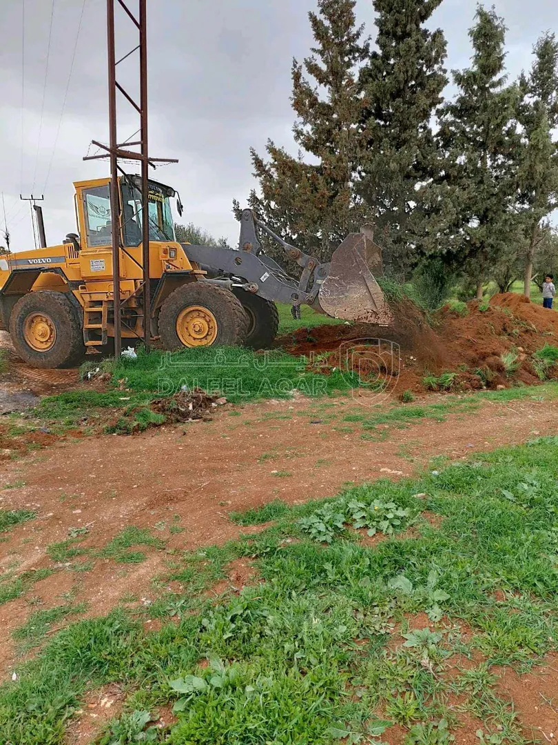 أرض في جرينه الغربي بالقرب من مسجد عباد الرحمن - 150,000 دأ - صورة 1