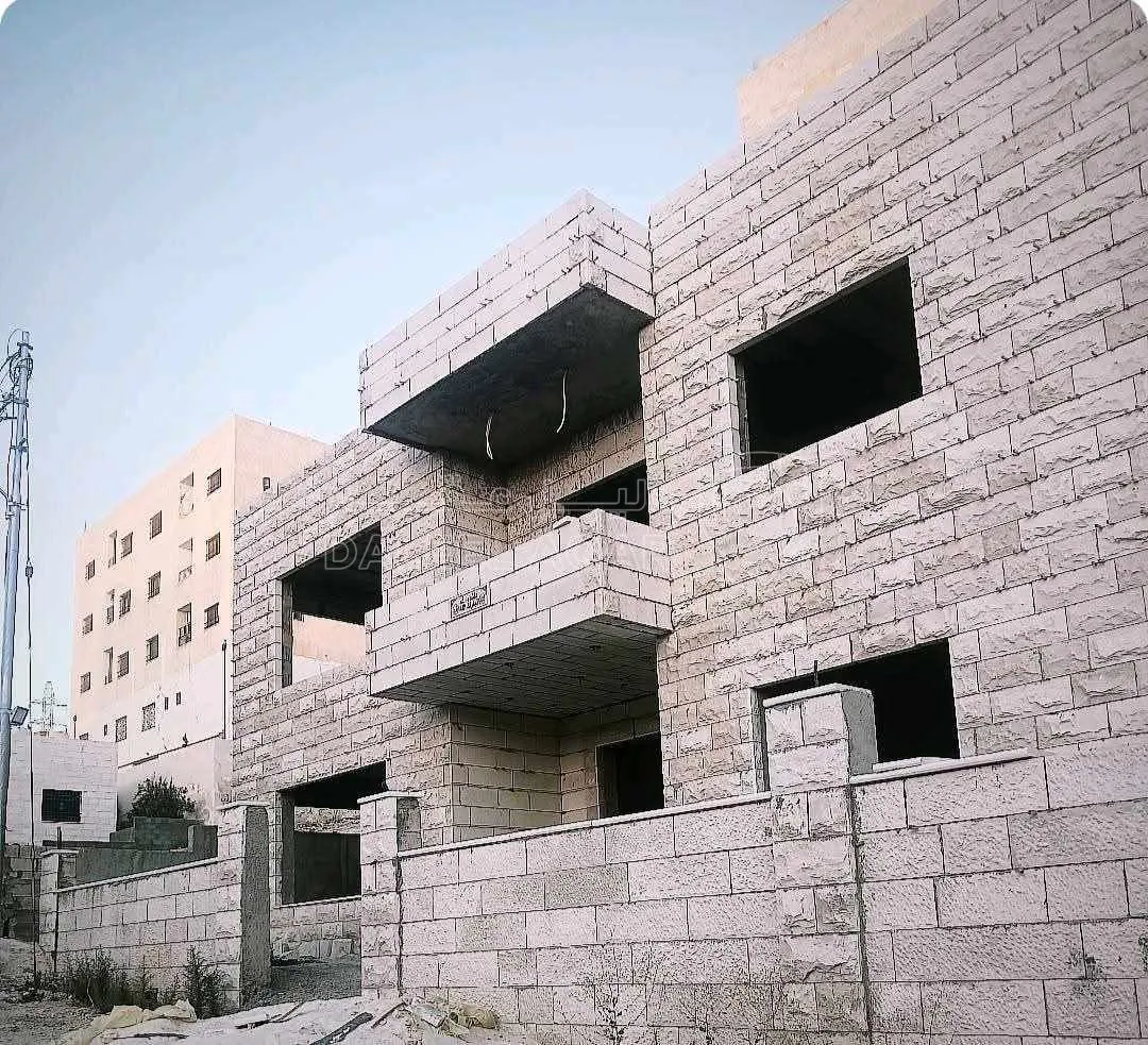 فيلا/منزل في  طبربور - 125,000 دأ - صورة 1