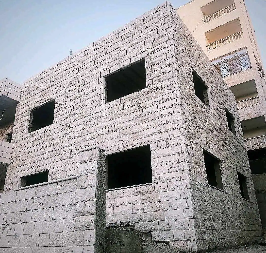 فيلا/منزل في  طبربور - 125,000 دأ - صورة 1