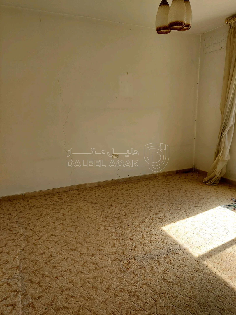 شقة في البيادر حي الرونق مقابل التنمية الاجتماعية  - 55,000 دأ - صورة 1