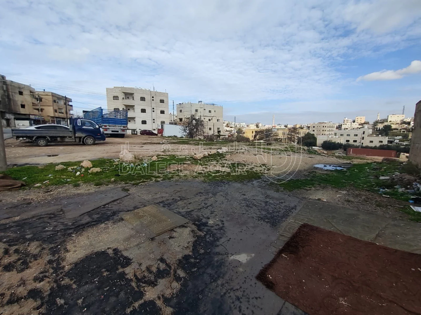 أرض في قطعتين ارض سكنيتين للبيع معا في الجويدة   - 300,000 دأ - صورة 1