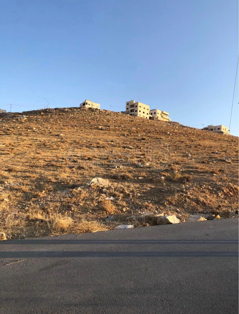 أرض في جوفة ذياب قرب مسجد غياض الحمايدة - 30,000 دأ - صورة 1