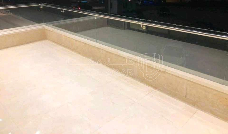 شقة في اجمل مناطق ابو السوس - 100,000 دأ - صورة 2