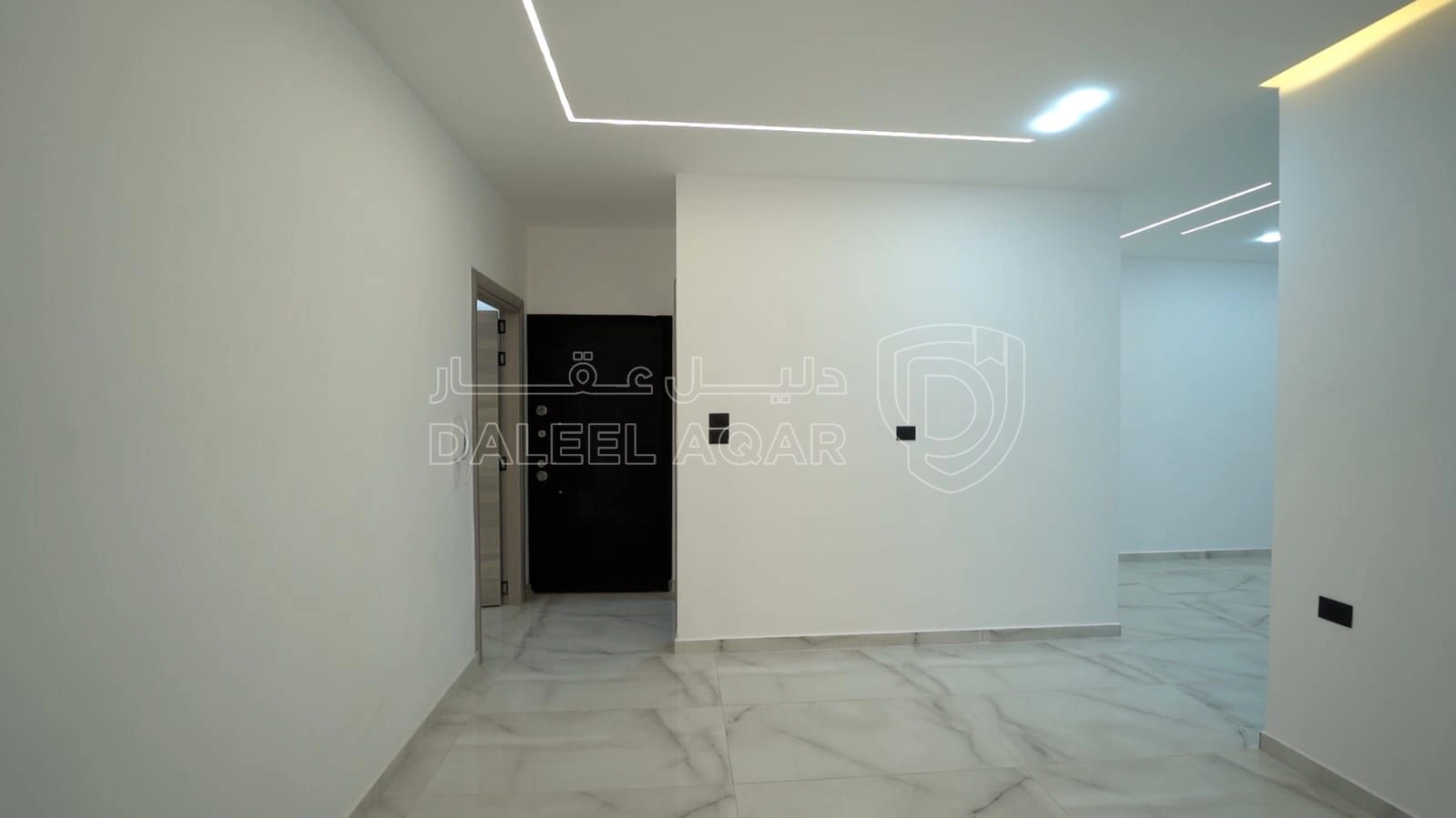 شقة في الزرقاء - مدينة الشرق - ضاحية الاميرة سلمى  - 59,000 دأ - صورة 1