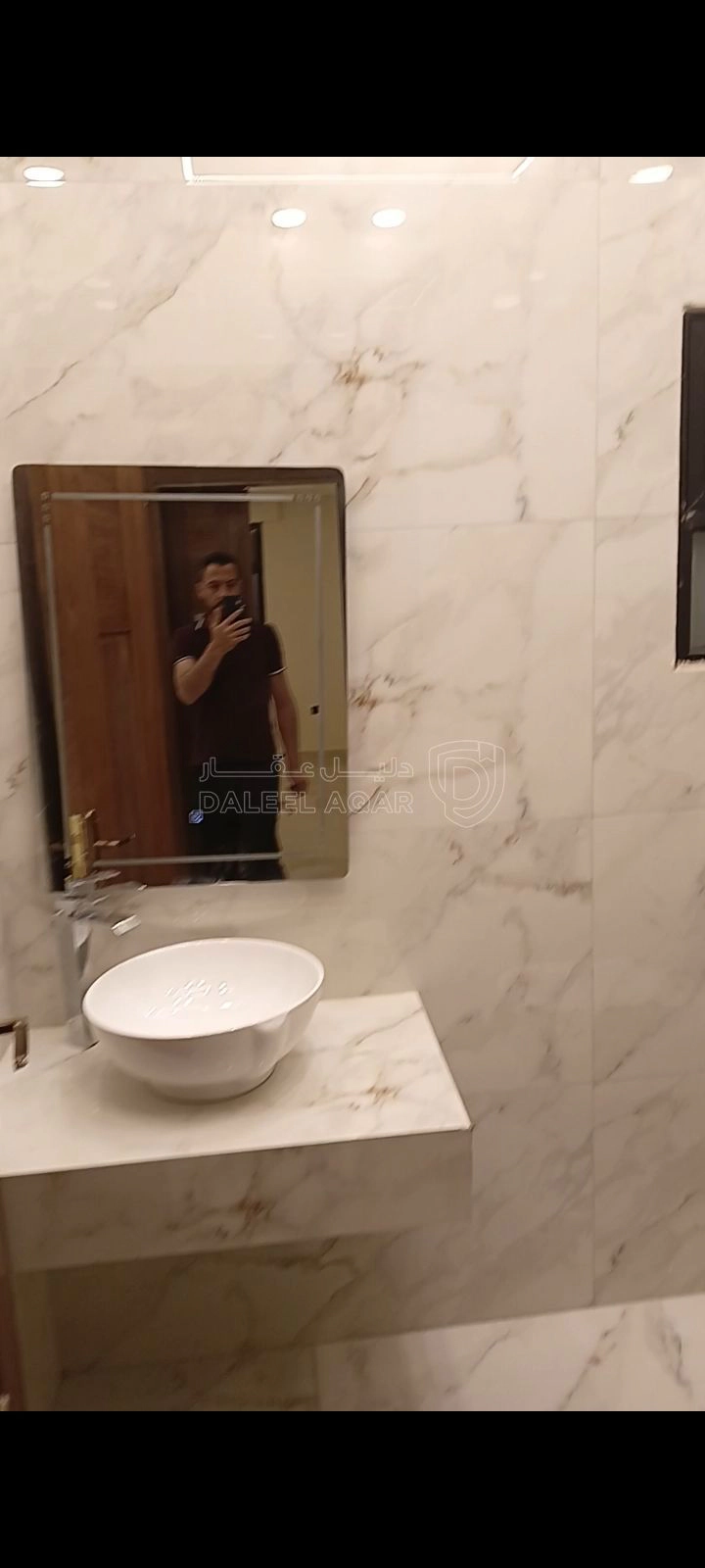 شقة في الجبيهه قرب قصر الامير بسمه على مطل ابو نصير - 95,000 دأ - صورة 1