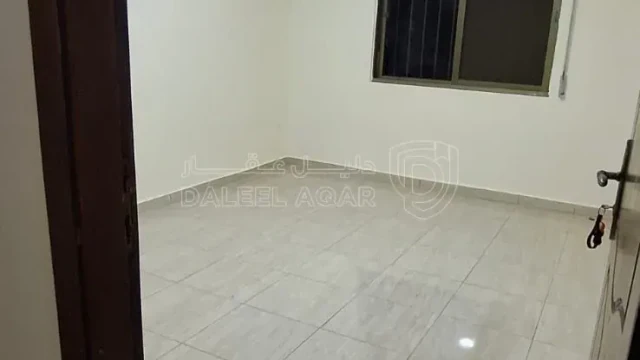شقة - شقة لقطة للبيع المستعجل في طبربور – خلف عريفة مول  - 39000 دأ