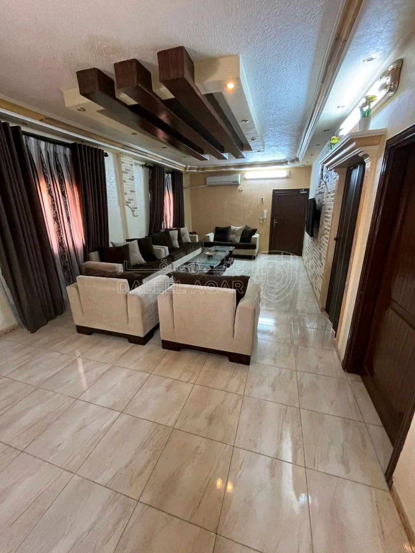مبنى في الزرقاء حي معصوم الجبل الثاني شارع البتاني - 75,000 دأ - صورة 10