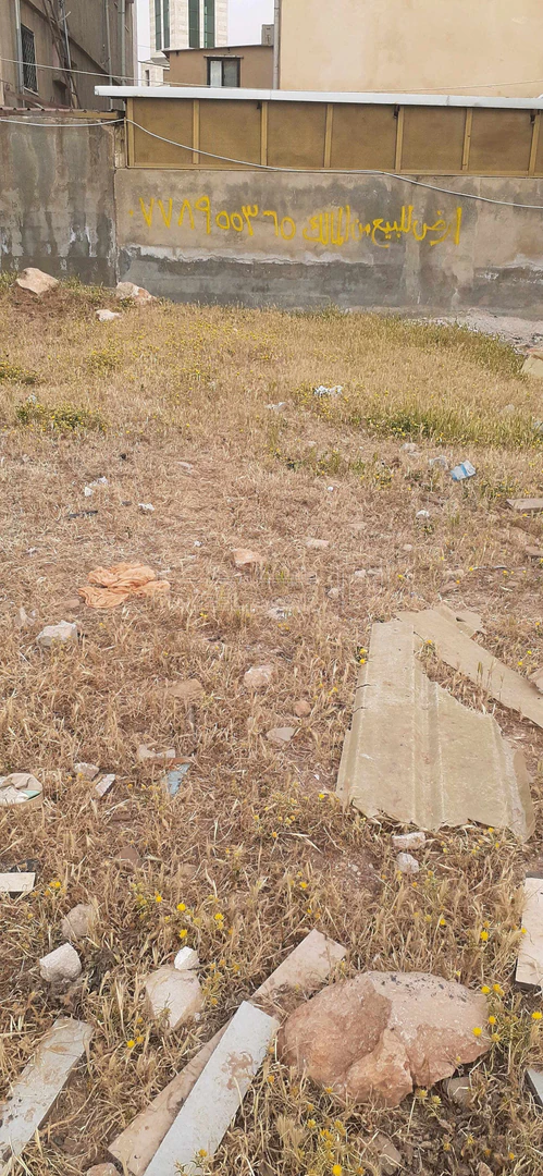 أرض في قرب مسجد حسان الكوز و قرب سوق المركزي - 21,000 دأ - صورة 1