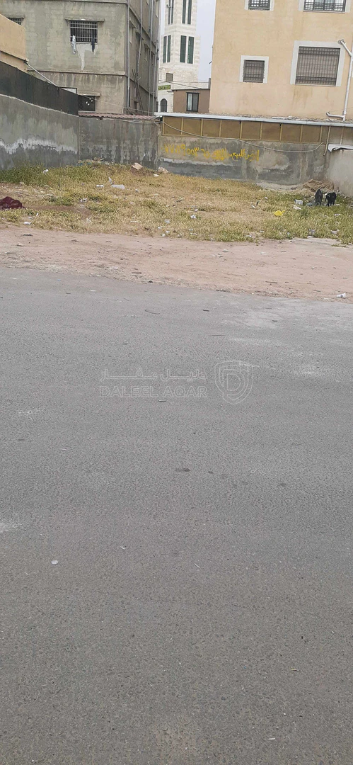 أرض في قرب مسجد حسان الكوز و قرب سوق المركزي - 21,000 دأ - صورة 1