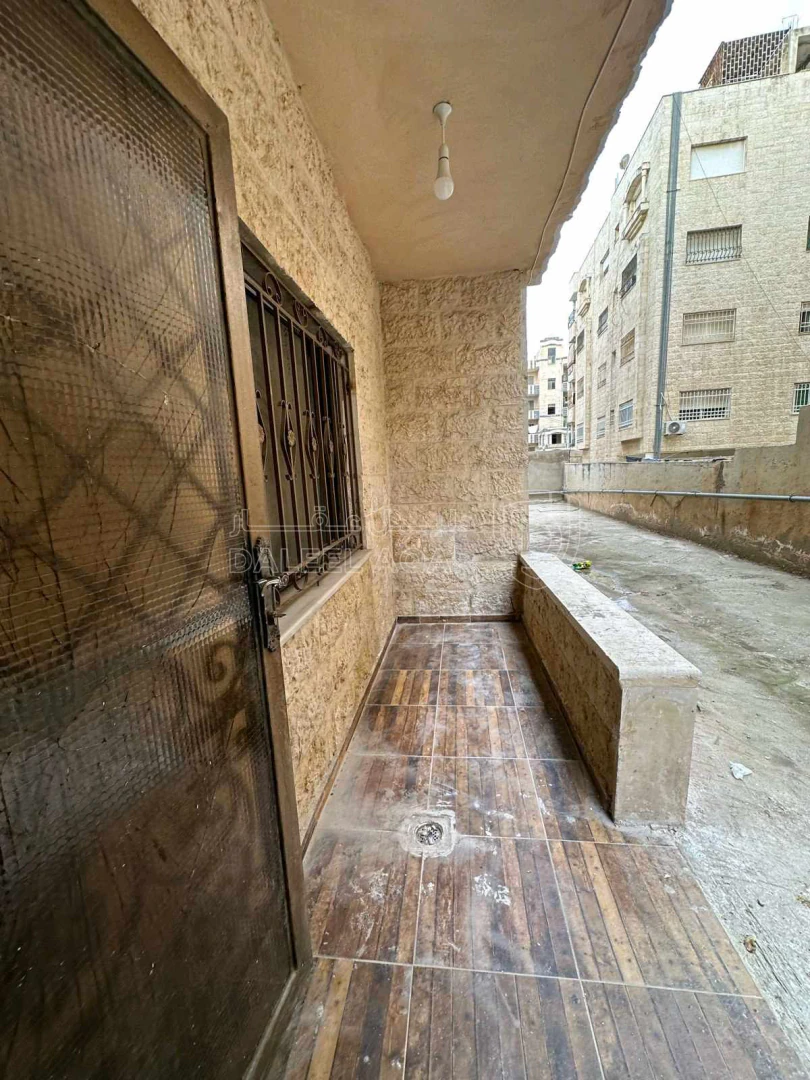 شقة في اربد خلف غرفه تجاره - 36,000 دأ - صورة 1